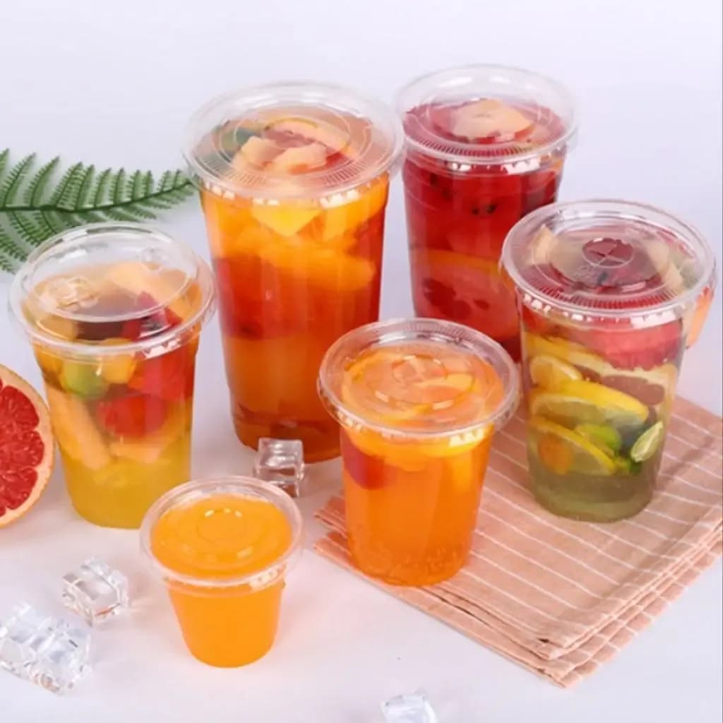Bộ sưu tập ly nhựa dùng một lần nhiều kích cỡ đựng đồ uống